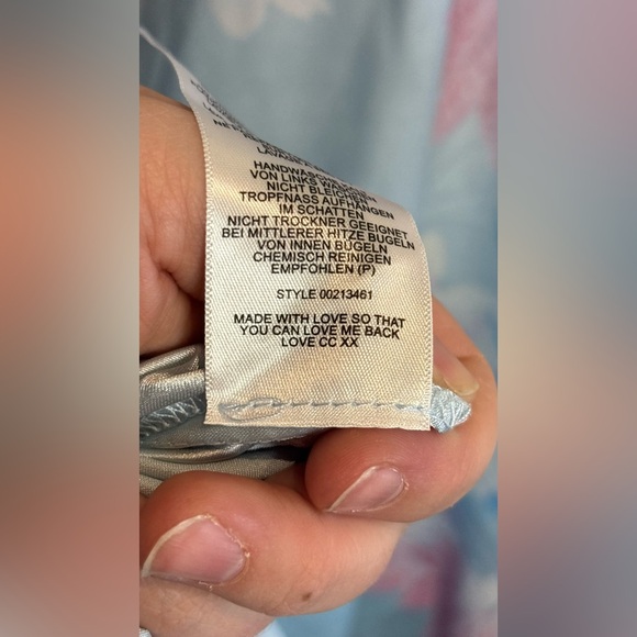 City Chic Off The Shoulder Ruffle Tsubaki Print Midi Dress Size 14 - Picture 10 of 10